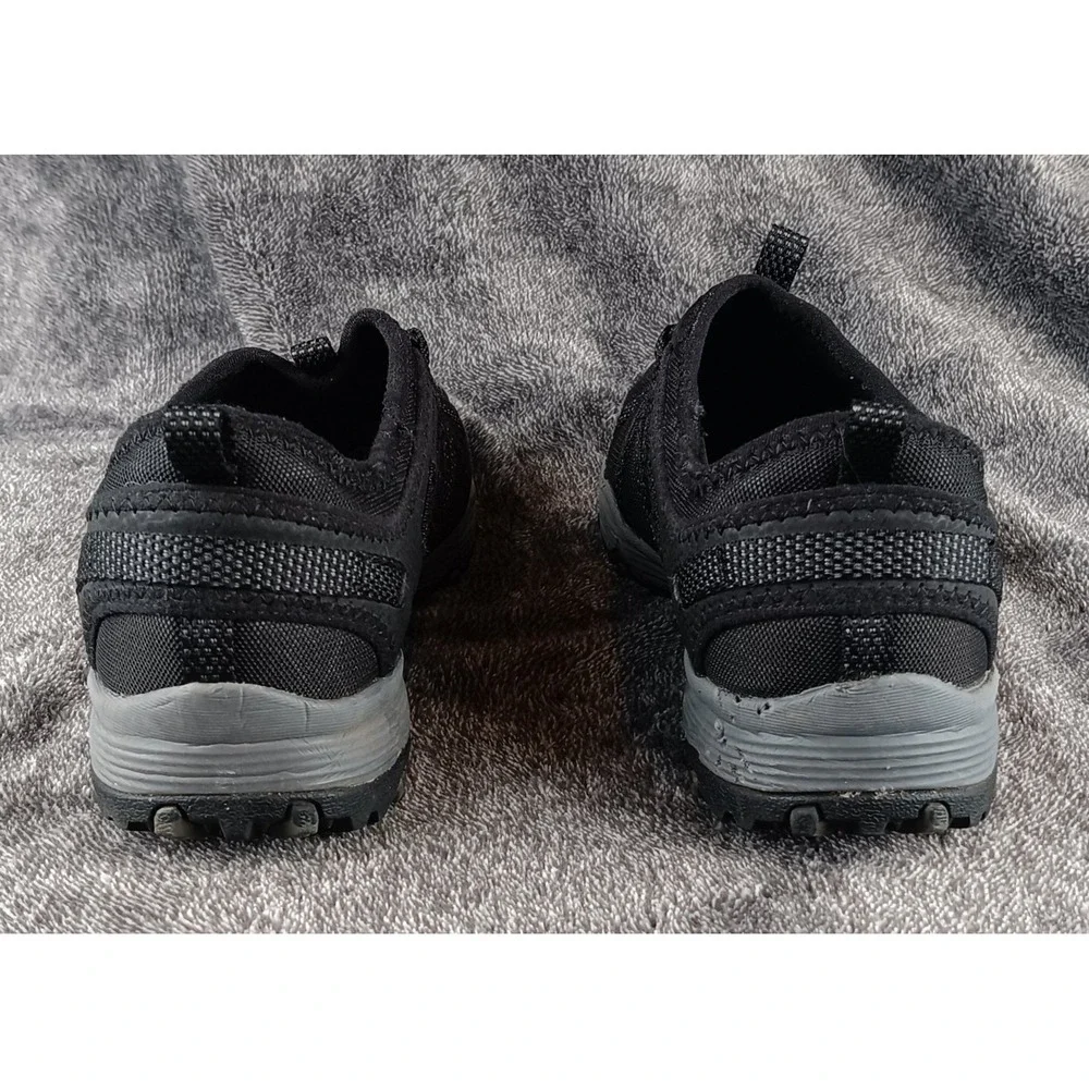 Skechers women black